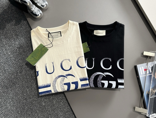 ブランドTシャツ全体デザイン